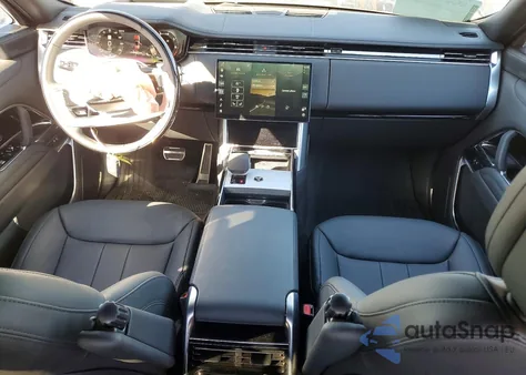 2025 Land Rover Range Rover Se z USA, uszkodzony, nr VIN SALKPBFUXSA290277